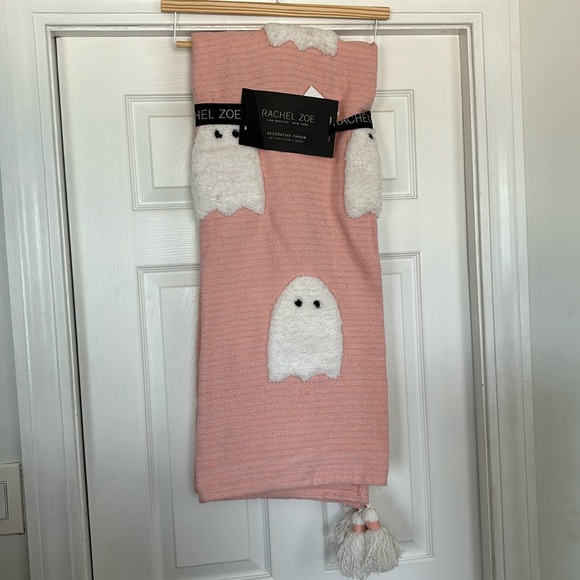 Light Pink Viral TikTok Ghost Throw Blanket - Picture 1 of 6
